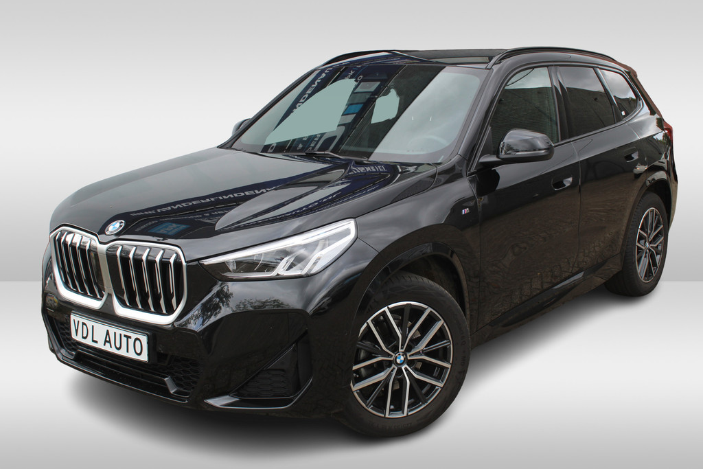 BMW X1 sDrive18i 57810052-0.jpg | Van der Linden Auto